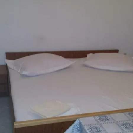 Pinoz Apartmán Brela