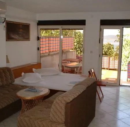 Apartmán Pinoz *
